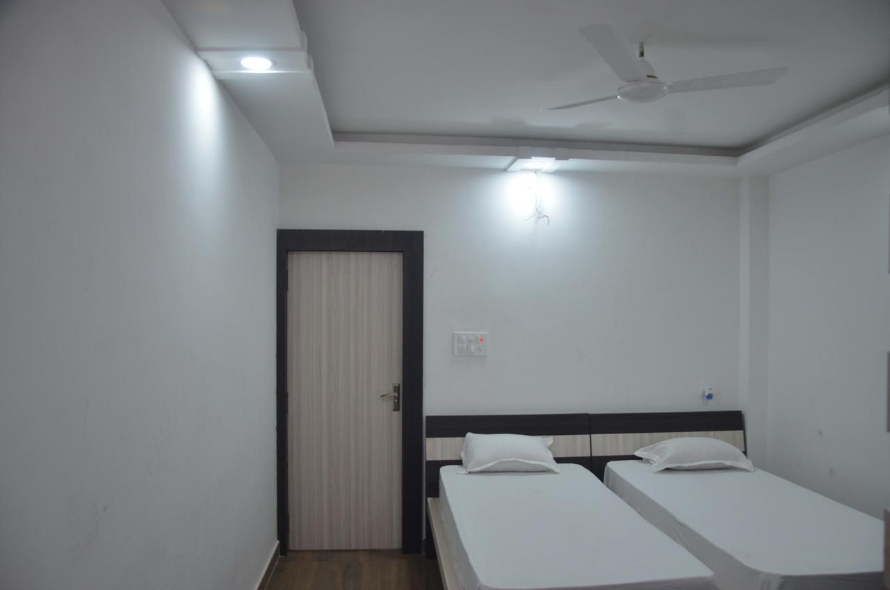 Hotel Pyara Palace Gaya Zimmer foto